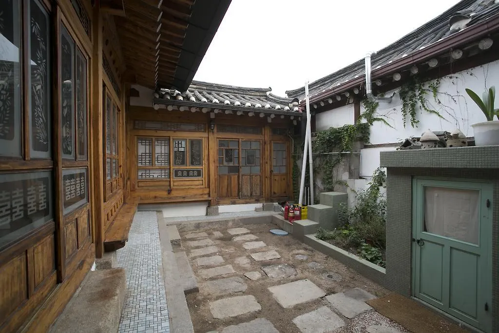 Nuri Hanok Guesthouse Seoul