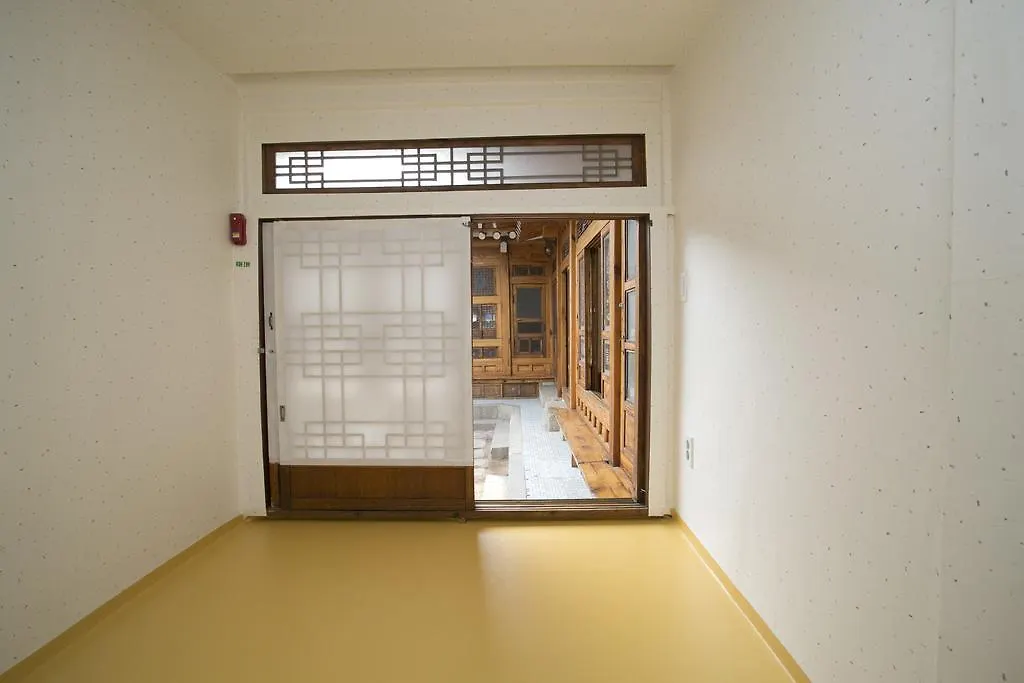 Nuri Hanok Guesthouse Seoul
