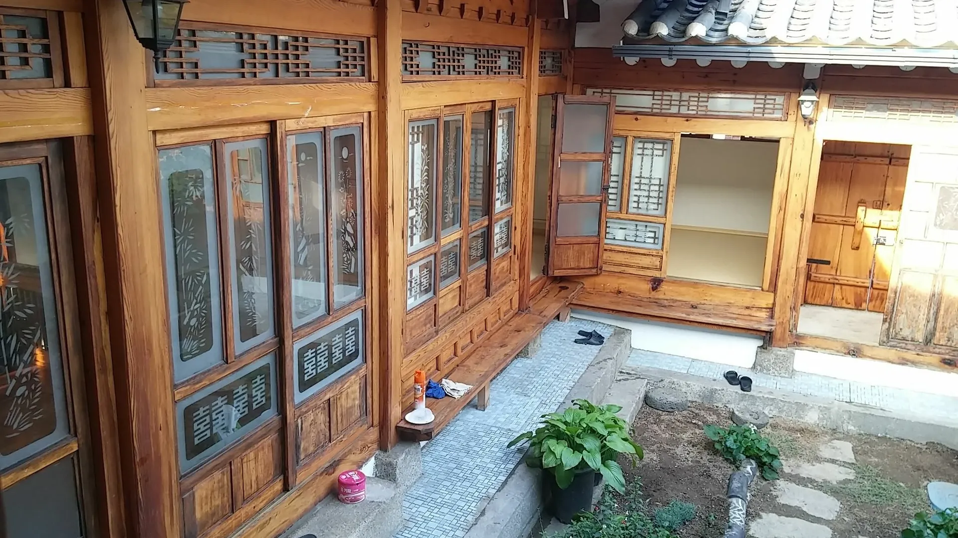 Nuri Hanok Guesthouse Seoul