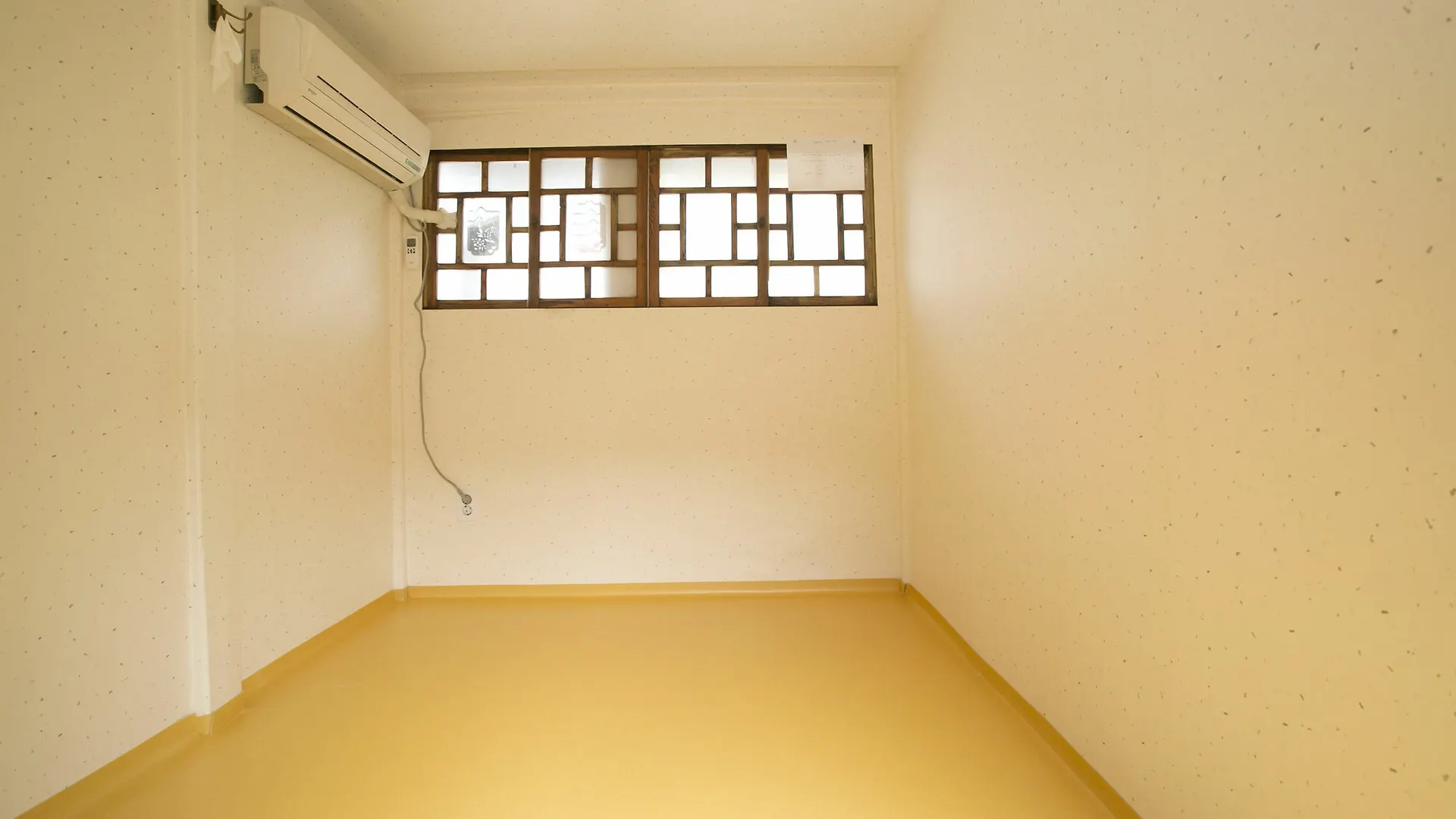 Nuri Hanok Guesthouse Seoul South Korea